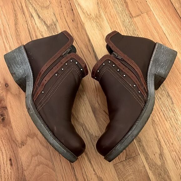 Naot Meditate Brown Leather Studded Ankle Boots size  42 / US 11-11.5 - Picture 2 of 7